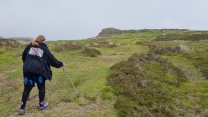 The grassy path to Dun Beag Broch